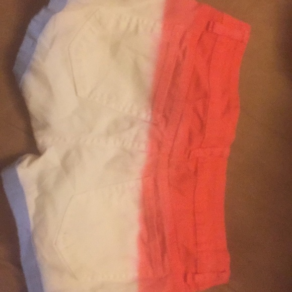 Shorts - Picture 2 of 3